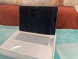 MacBook Pro 15 2017 Touch Bar Argento