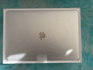 MacBook Pro 15 2017 Touch Bar Argento