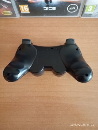 Pack PS3: 2 mandos + 4 juegos