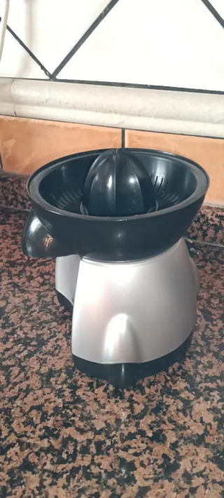 Exprimidor Jocca