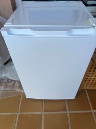 Nevera pequeña blanca ikea