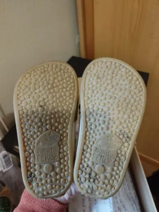 Zapatitos de bebé niño