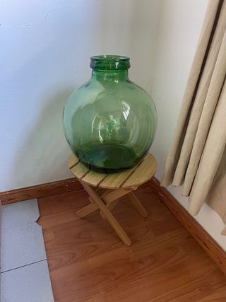 Dama Juana , vasija verde cristal soplado. Viresa.