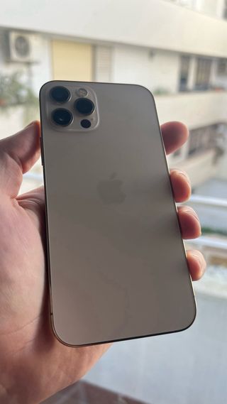 iPhone 12 Pro Oro