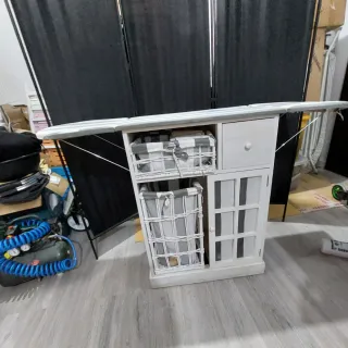 Planchador con cestas y cajón