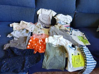Caja ropa  bebé
