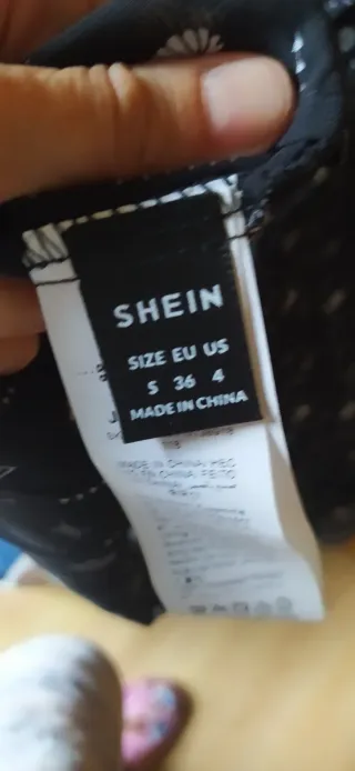 Blusa negra manga larga talla S