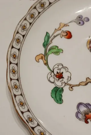 PLATILLO DE TÉ DE PORCELANA FINA MARCA TUSCAN