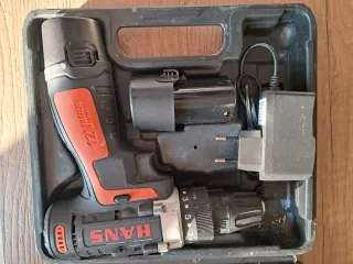 Avvitatore a batteria 12V