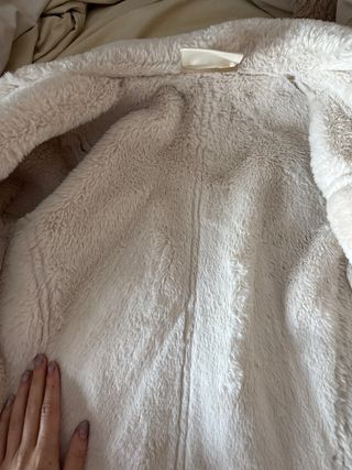 Chaqueta Pull&Bear Beige con Borrego