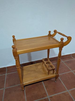 Mueble camarera de madera