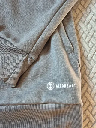 Chaqueta Adidas Granada CF Gris