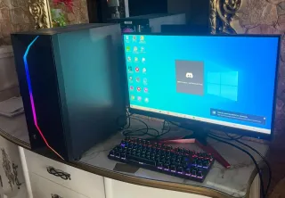 Ordenador de sobremesa MSI Gaming RGB