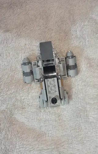 Lego Star Wars: Vehículo y Figuras