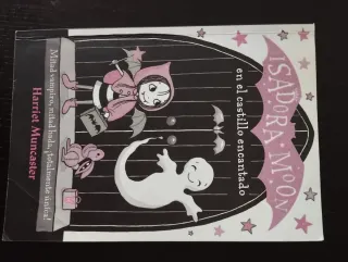 Libros Isadora Moon. 5€ cada uno.