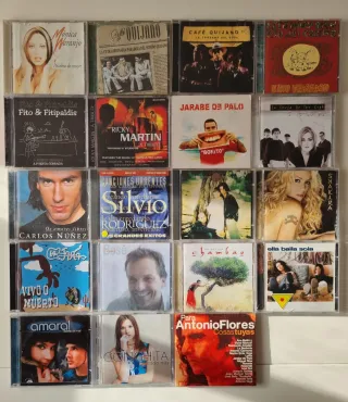 Lote 19 CDs Música en Español