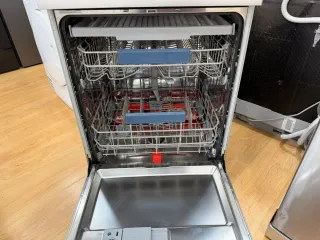 Lavavajillas Samsung acero 60 cm A+++