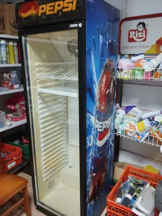 Nevera profesional Pepsi