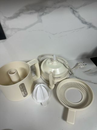 Exprimidor Eléctrico Condel
