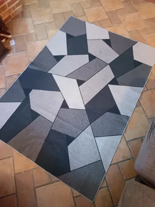 Alfombra geométrica 140x200