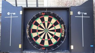 Diana de dardos Unicorn Made in England con caja.