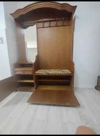 Gratis Recibidor de madera, precio símbolo