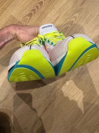 Zapatillas Saucony Endorphin Elite 2