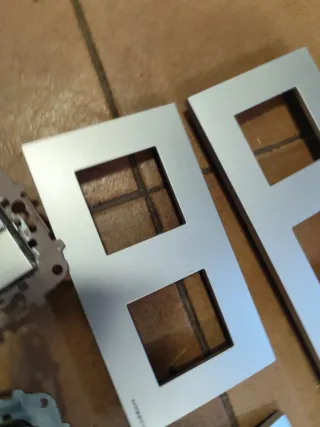 Interruptores Niessen (Varios)