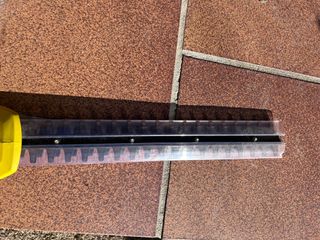 Cortasetos Eléctrico YT 450W 42cm