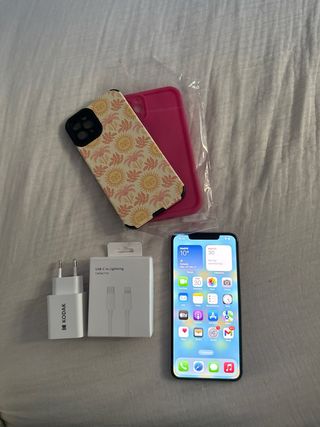 iPhone 11 Pro Max Plata NEGOCIABLE