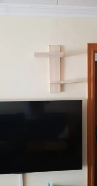 Estantería de madera