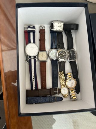 Lote de 9 Relojes 50€ cada uno