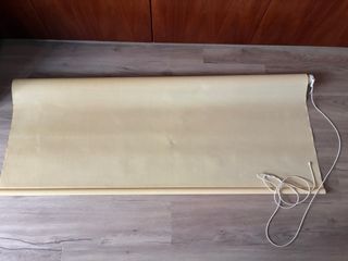 Tenda a rullo in PVC beige