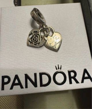 Charm Pandora + soporte para gafas