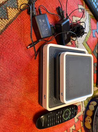 Pack Movistar: Modem, TDT y Mando