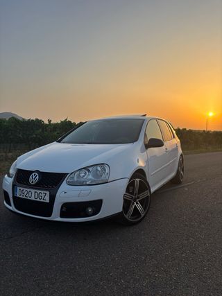Volkswagen Golf 2005