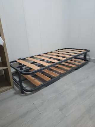 Colchones 90x190 sin usar y somieres 80  nido