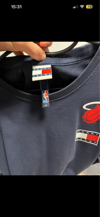 Camiseta Tommy Jeans NBA