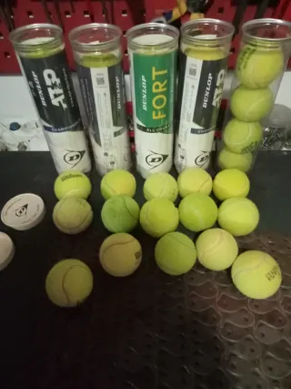 35 Palline da tennis usate