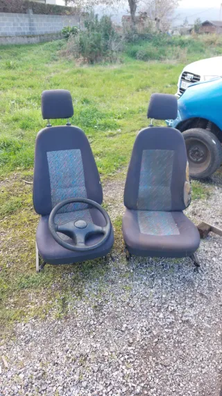 Asientos y volante Aixam Microcar