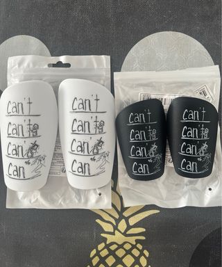 Espinilleras pequeñas