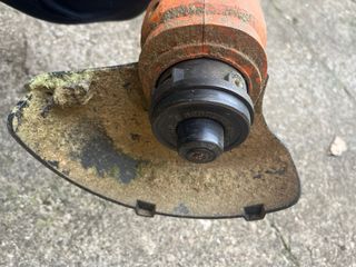 Desbrozadora Black+Decker Naranja