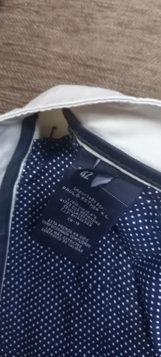 Pantalón corto beige