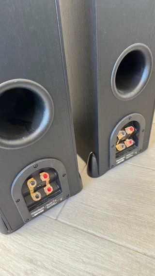 Altavoces HIFI Paradigm Monitor