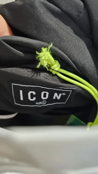 Giubbotto Dsquared2 nero con scritta ICON