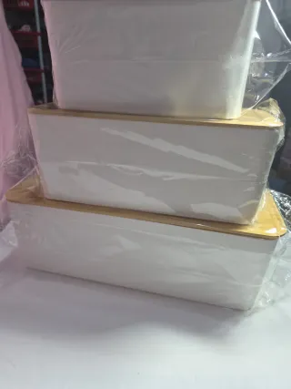 Scatola porta cavi con coperchio in bambù 75€