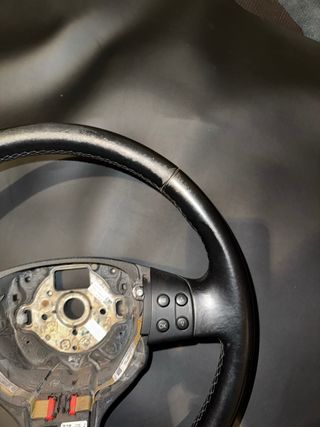 TAPIZADO DE VOLANTES