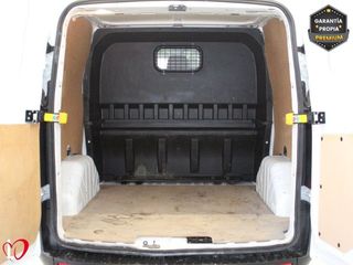 Ford Transit Custom 2.0 TDCI SWB 300 AMBIENTE 6 PLAZAS 105