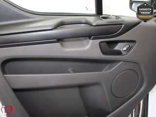 Ford Transit Custom 2.0 TDCI SWB 300 AMBIENTE 6 PLAZAS 105
