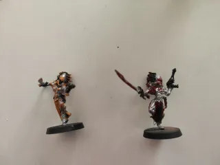 2x Aeldari Metal Figuras